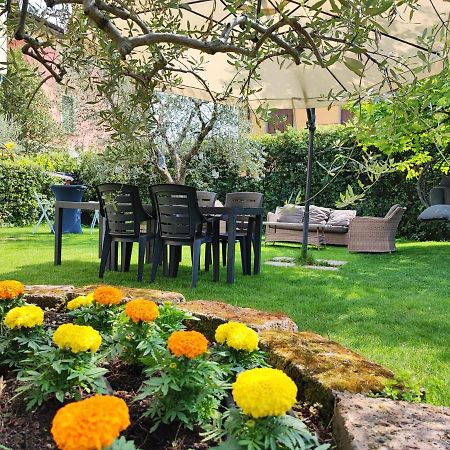 Halloween House a Bardolino House Private Garden Amorino Buitenkant foto